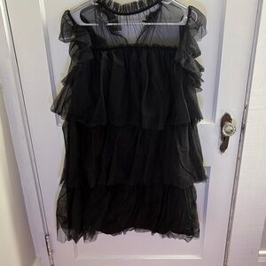 Arula Black Tiered Midi Dress